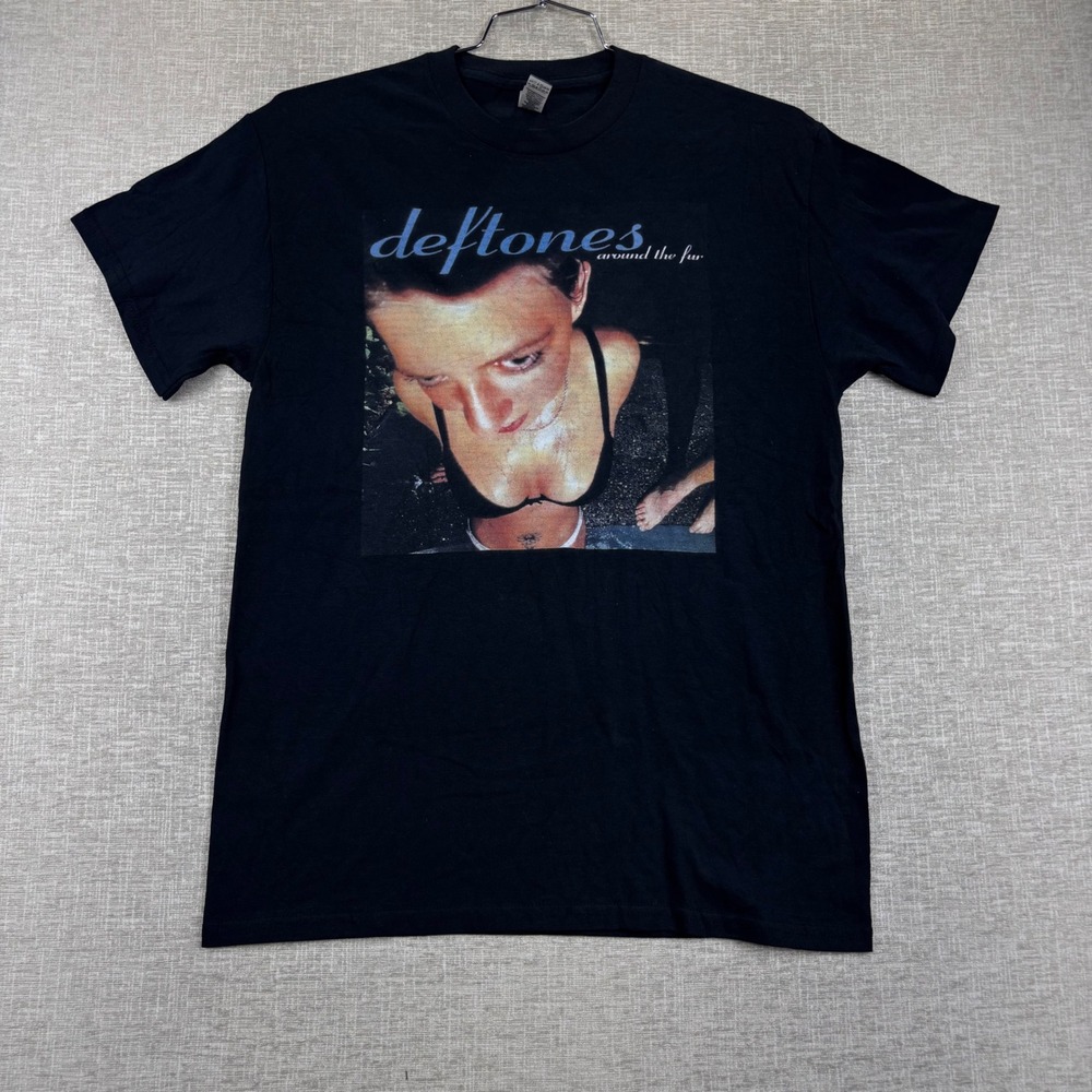 Deftones Around the Fur Album Cover Graphic T-Shirt Black Mens Medium Gildan